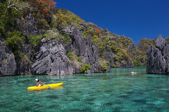 Dégradés de bleu à Busuanga