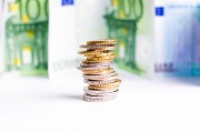 Tarifs bancaires 2020 : quelles évolutions ? - Nouvelle fenêtre